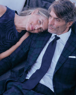 Load image into Gallery viewer, Spread Collar Dress Shirt in White Roxford
